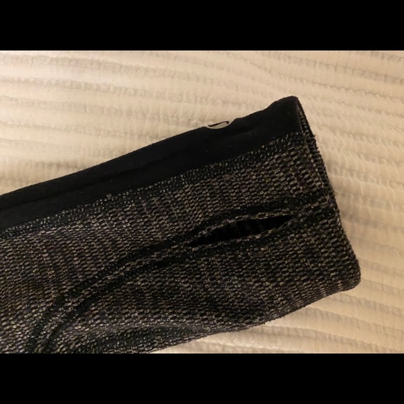 Lulu Lemon Fleece Reflective Long Sleeve Shirt - Picture 4 of 4